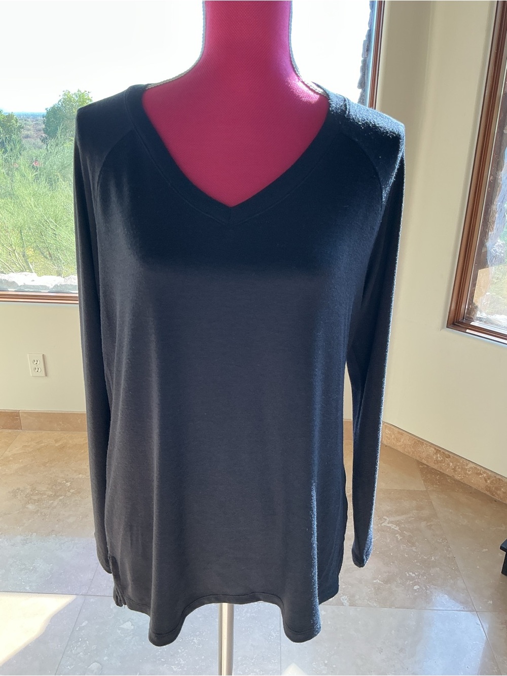 Banana Republic Black V-Neck Long Sleeve Top